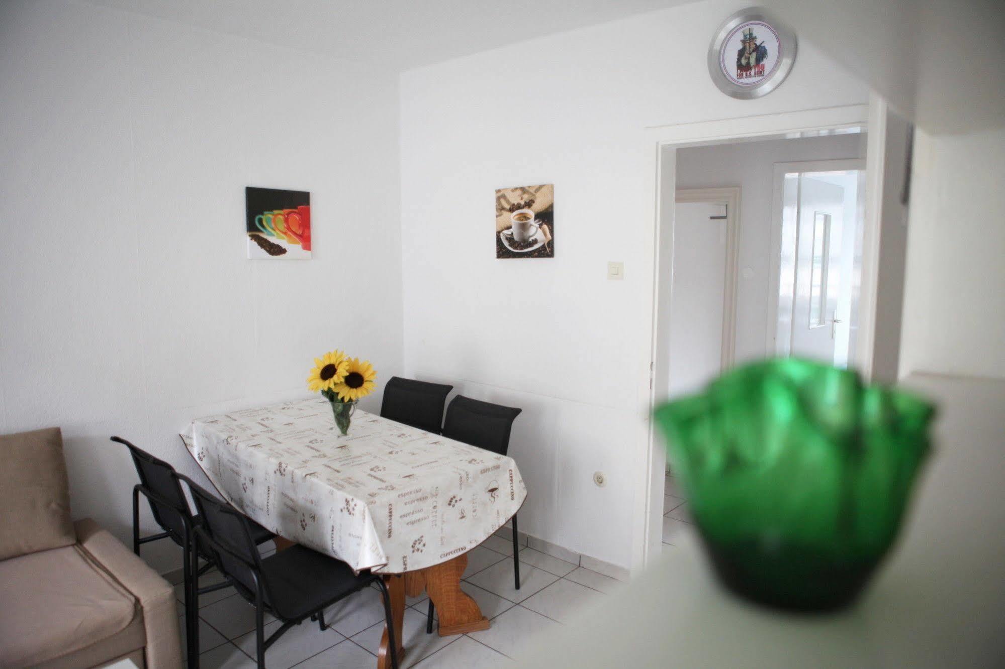 Apartamento White House Bochum Ehrenfeld Exterior foto